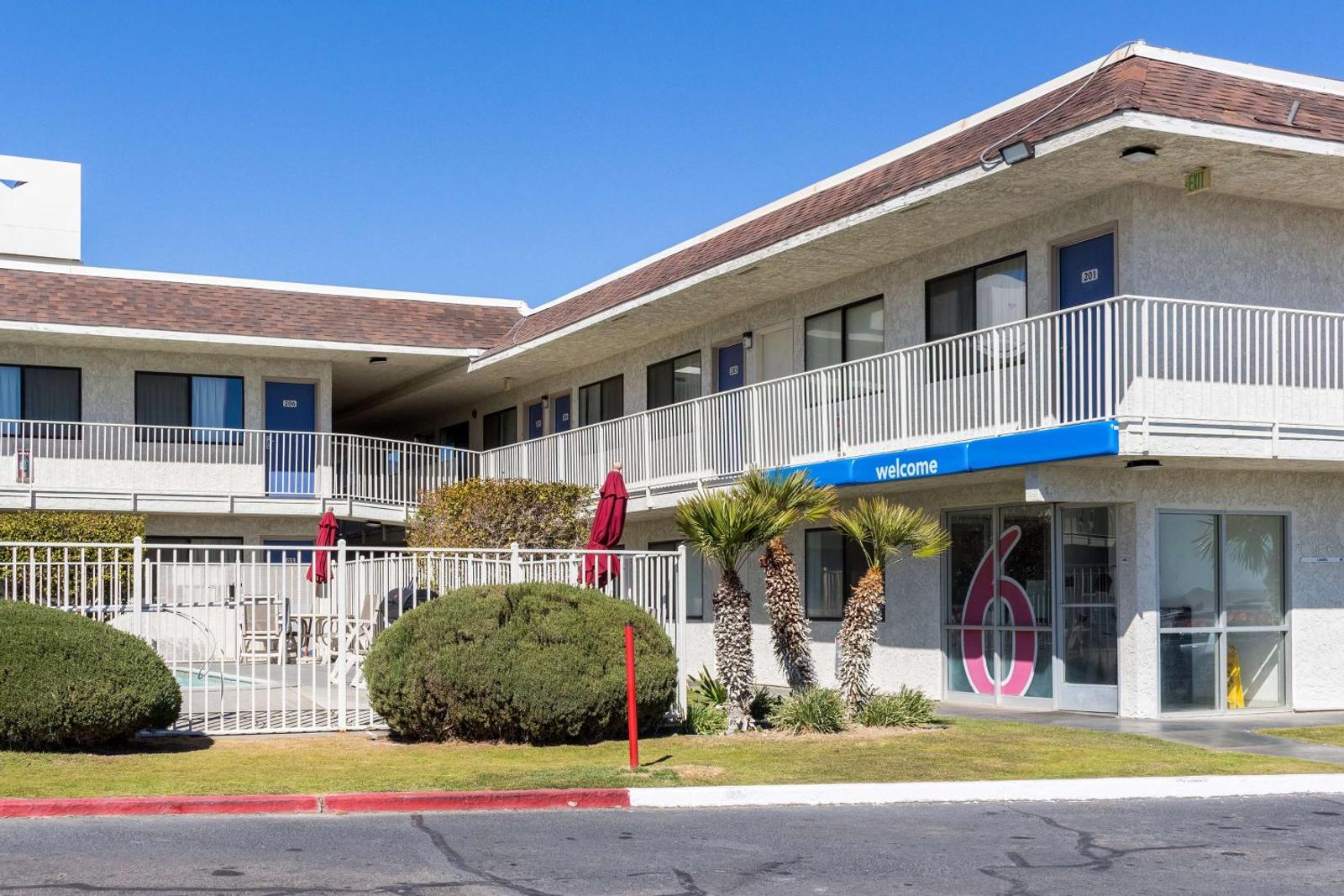 Motel 6-Mojave, CA - Airport